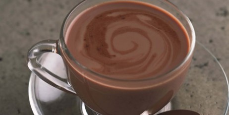 Медики рассказали, при каких болезнях полезно пить какао - «Общество»