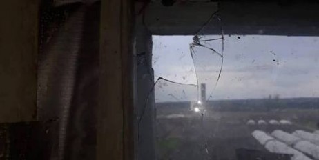 На Луганщині внаслідок обстрілу бойовиків пошкоджені приватні будинки мирних мешканців - «Происшествия»