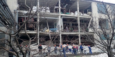 На заводе в Лисичанске во время взрыва погибла женщина - «Спорт»