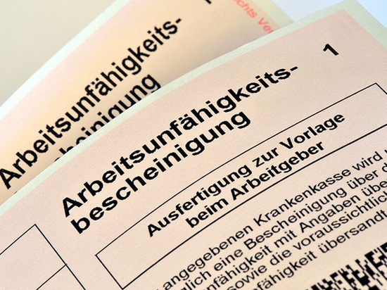 Права соотечествеников в Германии: сообщаем начальнику о болезни