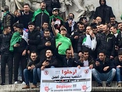 Протесты в богатом нефтью Алжире продолжаются - «Технологии»