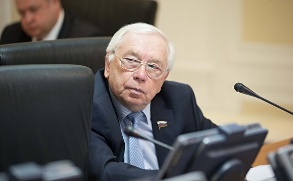 Сенатор Лукин отозвал законопроект, ограничивающий съемку на избирательных участках - «Новости дня»