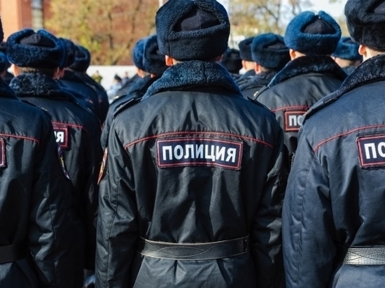 Трое жителей Волгограда подозреваются в нападении на полицейских