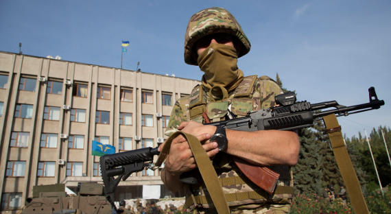 Украинский солдат расстрелял сослуживцев, устав от унижений - «Новости дня»
