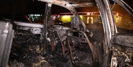 В Киеве ночью столкнулись и сгорели две иномарки - «Экономика»