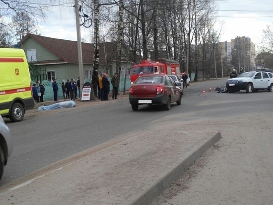 В Заволжском районе Твери насмерть разбился мотоциклист