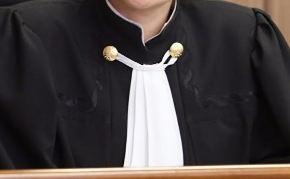 3 лицо судья этого суда. Судья Пономаренко. Судья Дубовик Динской. Судья Пономаренко Дагестан.