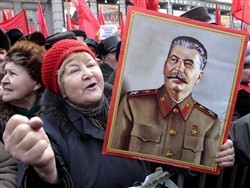 Сталина и военачальников исключили из колонны «Бессмертного полка» в Туле - «Технологии»