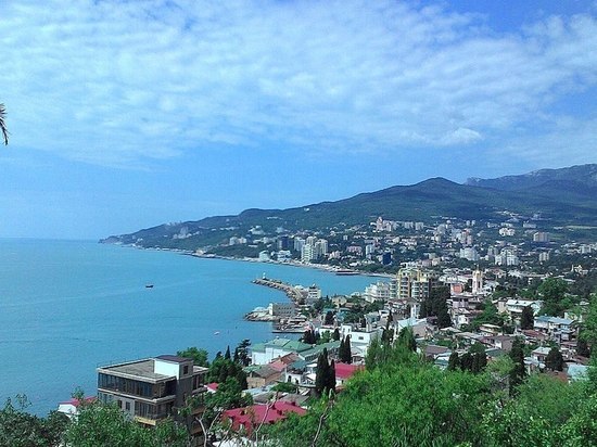 В Крыму поставили Зеленскому условие для приезда в квартиру в Ливадии