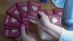 В России растёт спрос на поддельные документы - «Экономика»