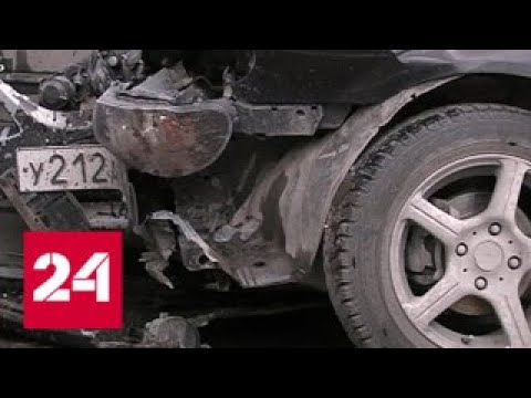 В Тюмени буйный водитель устроил "кашу из машин" - Россия 24 - (видео)