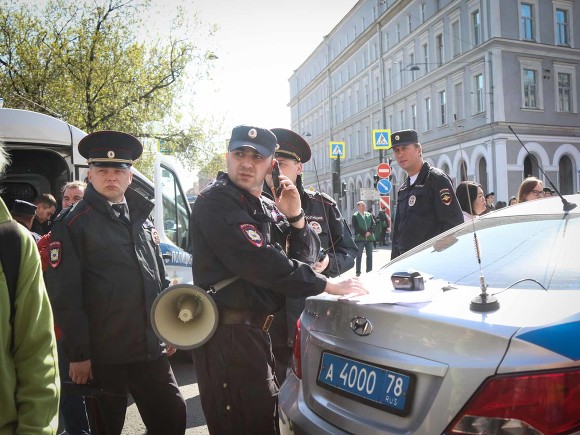 Трое активистов задержаны в Петербурге в ходе скандальной муниципальной кампании - «Новости дня»
