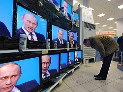 Bloomberg: после 2024 года Путин может стать премьером - «Новости дня»