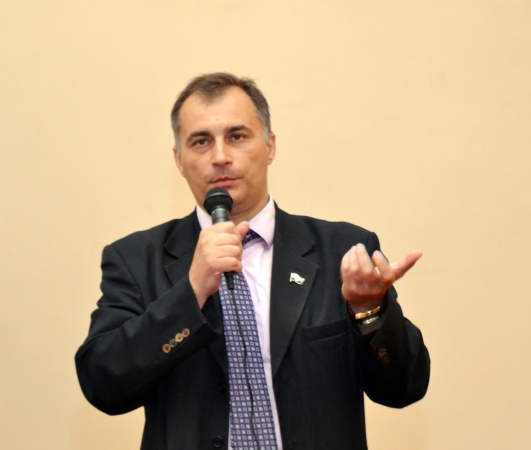 Депутаты Рады будут «забивать гвозди» и «красить стены» — эксперт - «Новости Дня»