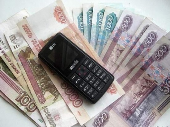 Мошенники украли с карточек волгоградцев за сутки более 500 тысяч рублей