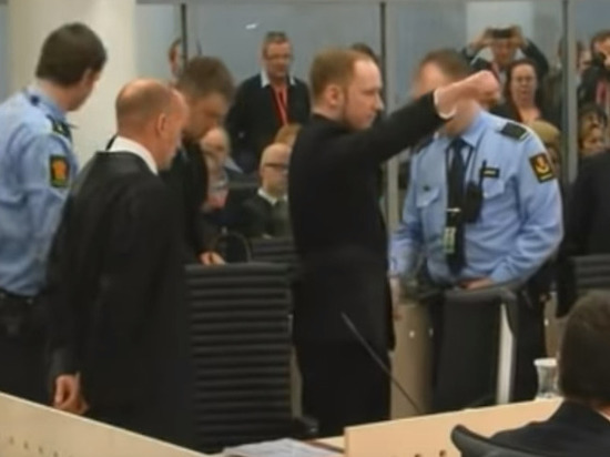 Полиция Норвегии задержала осквернивших памятник жертвам Брейвика