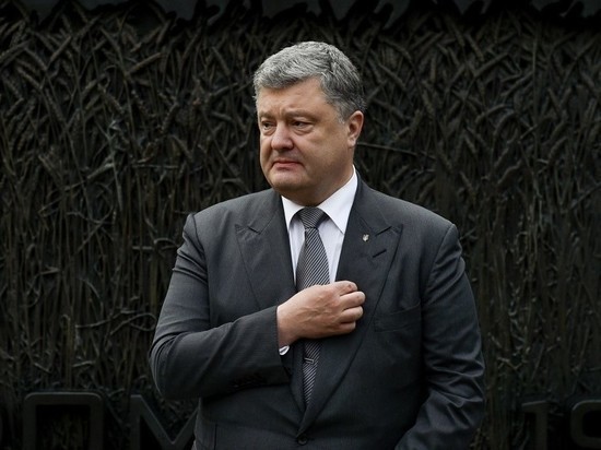 Порошенко: русская речь Зеленского является угрозой Украине