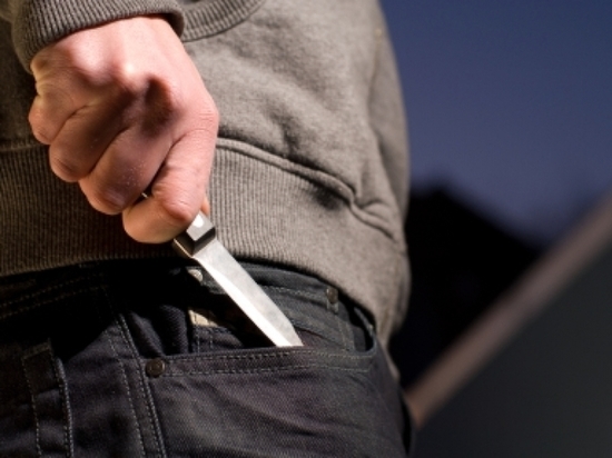 Потребитель: Ношение ножа в общественных местах – преступление