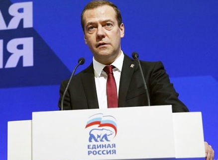 Программная статья Медведева – почему она вышла мертворожденной - «Новости дня»