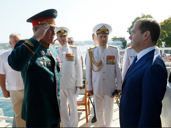 Пушков прокомментировал протест Украины из-за визита Медведева в Крым
