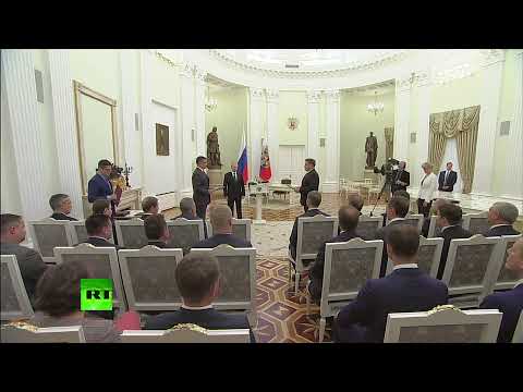 Путин на церемонии подписания соглашений о развитии высокотехнологичных направлений — LIVE - (видео)