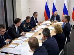 Путин устроил чиновникам разнос из-за жалоб подтопленцев - «Новости дня»